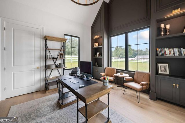 1054 Dee Kennedy Road, Auburn, GA 30011