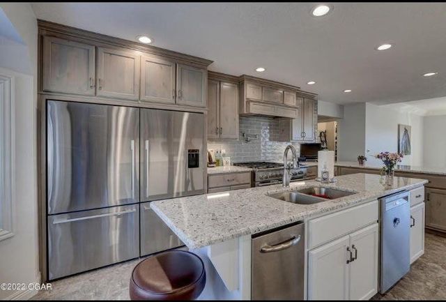 69 Horseshoe Drive, Joplin, MO 64804