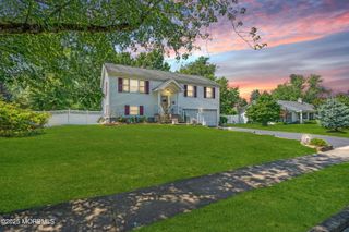 7 Salem Lane, Jackson, NJ 08527