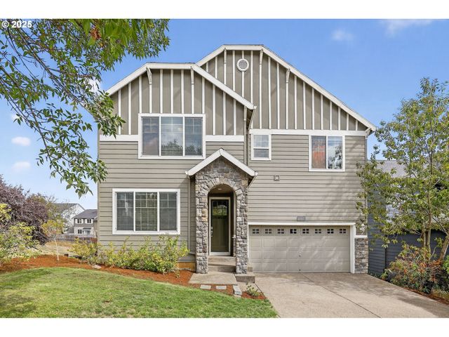 12818 Se MEADEHILL Ave, Happy Valley, OR 97086