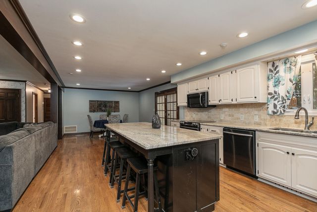 2337 S Mayfair Avenue, Springfield, MO 65804