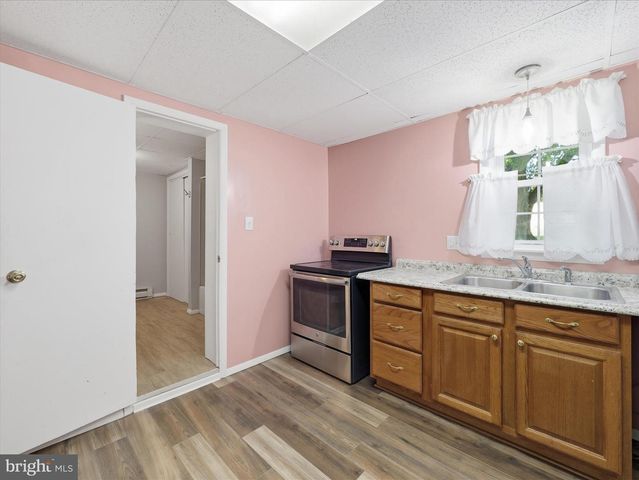 21925 BEAVERBROOK DR, Smithsburg, MD 21783