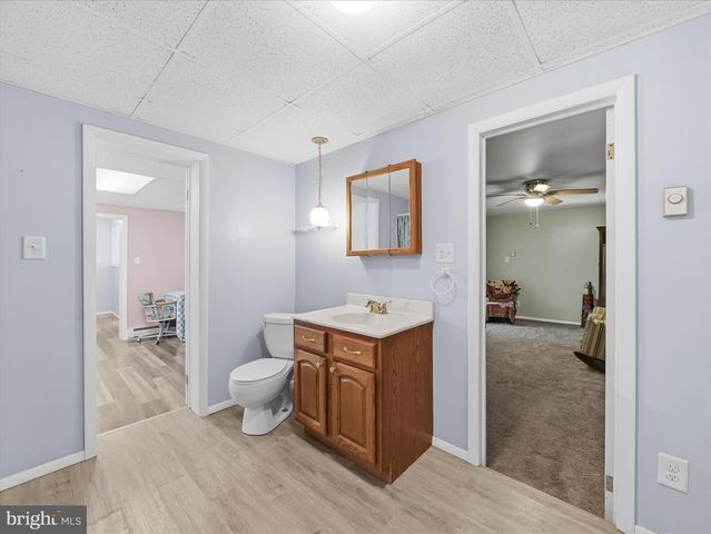 21925 BEAVERBROOK DR, Smithsburg, MD 21783