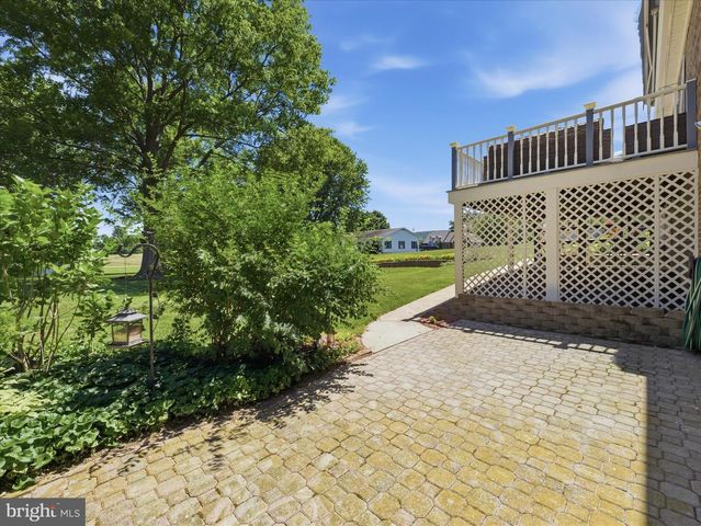 21925 BEAVERBROOK DR, Smithsburg, MD 21783