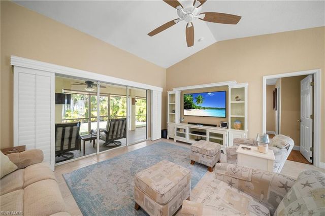 2801 NW 7th ST, Cape Coral, FL 33993