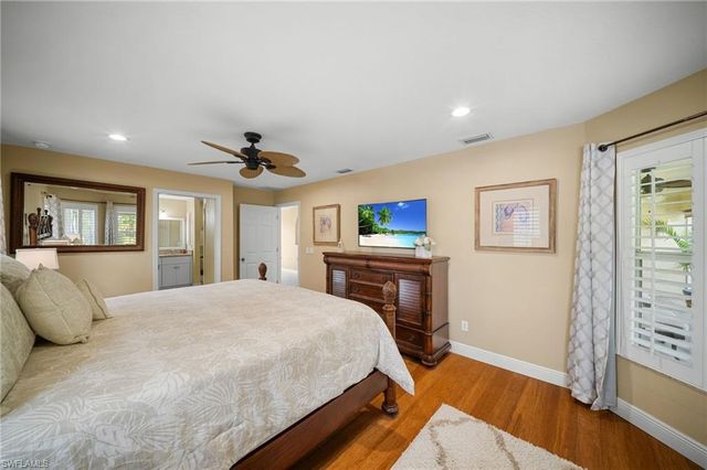 2801 NW 7th ST, Cape Coral, FL 33993