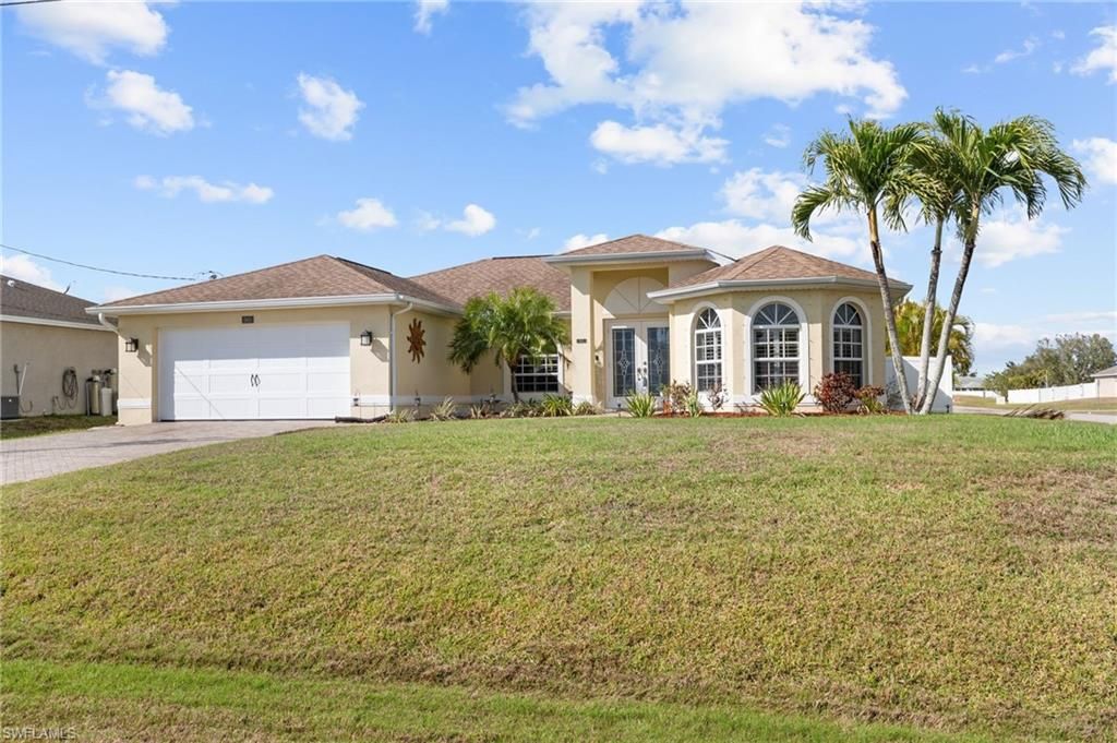 2801 NW 7th ST, Cape Coral, FL 33993