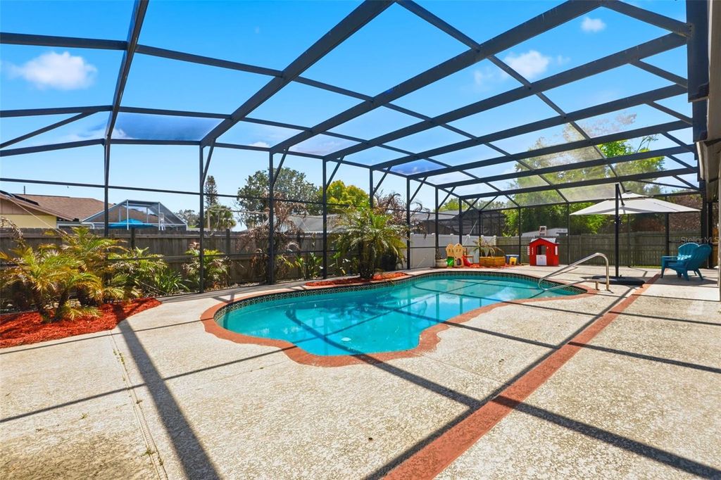 Image 28 of property listing at 8636 ALEGRE CIR, Orlando, FL 32836