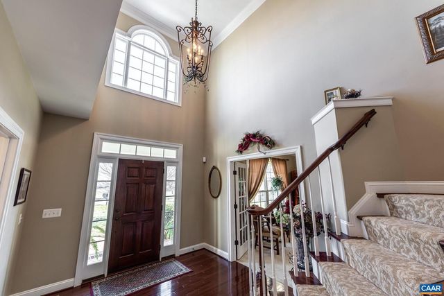 2 FOREST CT, Zion Crossroads, VA 22942