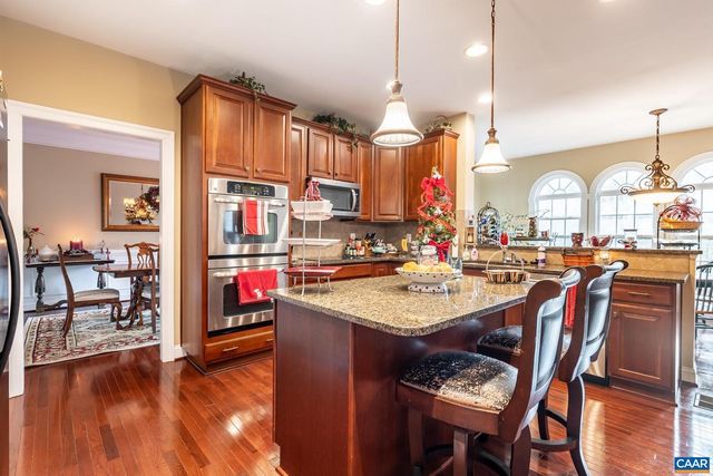 2 FOREST CT, Zion Crossroads, VA 22942