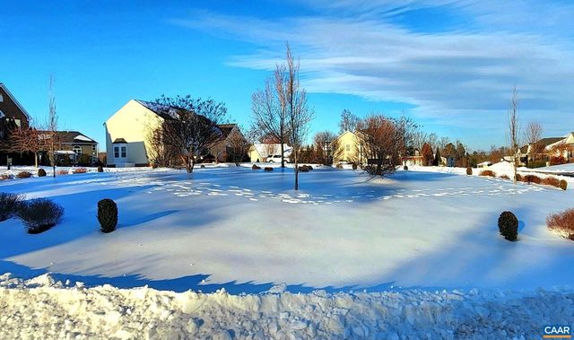 2 FOREST CT, Zion Crossroads, VA 22942