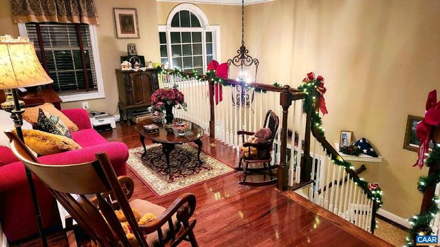 2 FOREST CT, Zion Crossroads, VA 22942