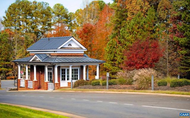 2 FOREST CT, Zion Crossroads, VA 22942