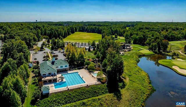 2 FOREST CT, Zion Crossroads, VA 22942