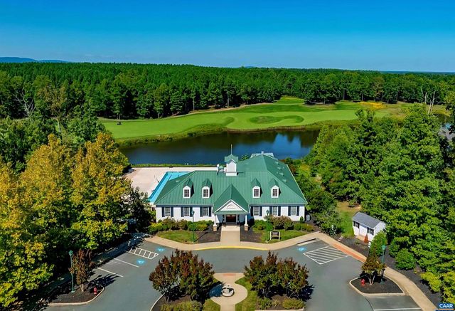 2 FOREST CT, Zion Crossroads, VA 22942