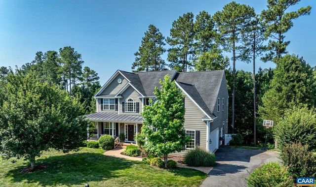 2 FOREST CT, Zion Crossroads, VA 22942
