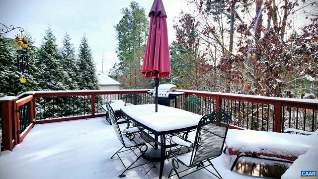 2 FOREST CT, Zion Crossroads, VA 22942