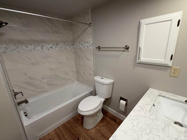 2960 W Stuart St A-201, Fort Collins, CO 80526