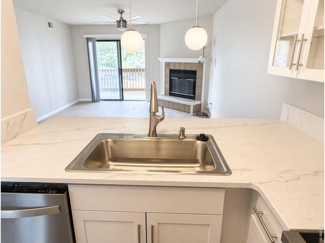 2960 W Stuart St A-201, Fort Collins, CO 80526