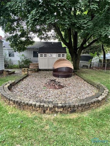 2329 Ida Drive, Toledo, OH 43613