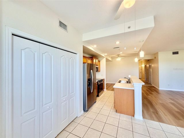 819 FAIRWAYCOVE LANE 102, Bradenton, FL 34212