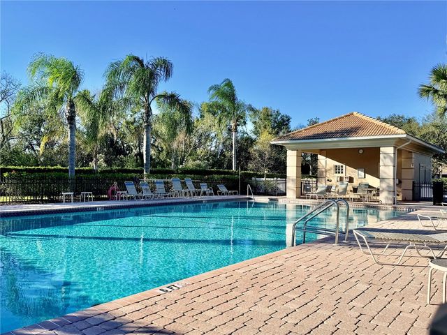 819 FAIRWAYCOVE LANE 102, Bradenton, FL 34212