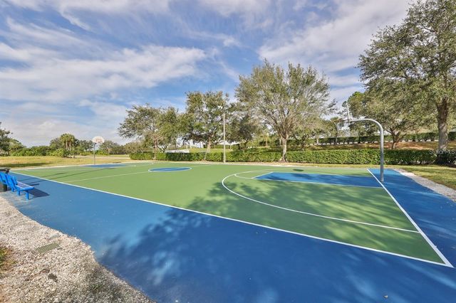 819 FAIRWAYCOVE LANE 102, Bradenton, FL 34212