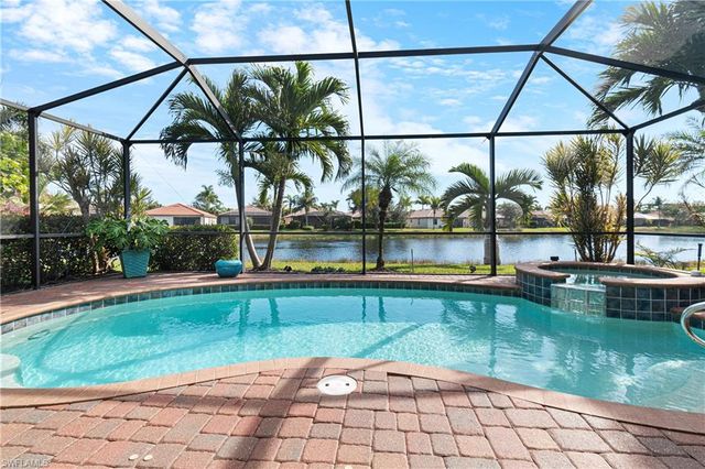 11284 Red Bluff LN, Fort Myers, FL 33912