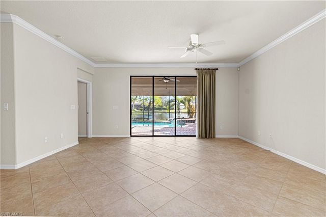 11284 Red Bluff LN, Fort Myers, FL 33912