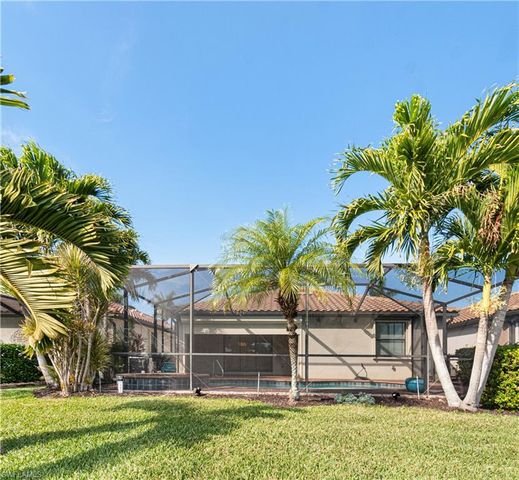 11284 Red Bluff LN, Fort Myers, FL 33912