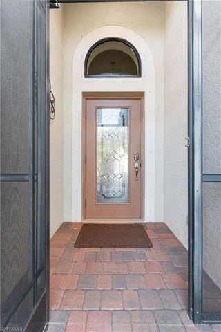 11284 Red Bluff LN, Fort Myers, FL 33912