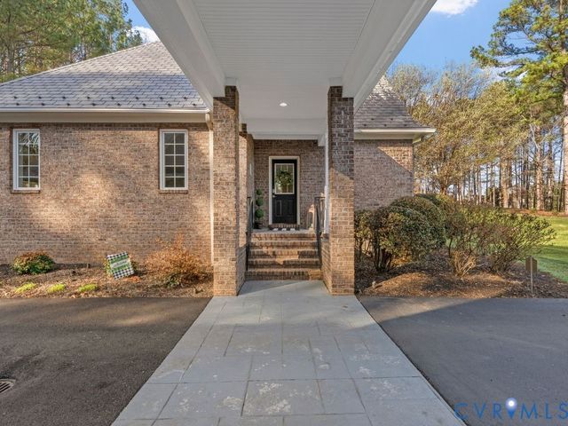 3088 Greywalls Dr, Powhatan, VA 23139