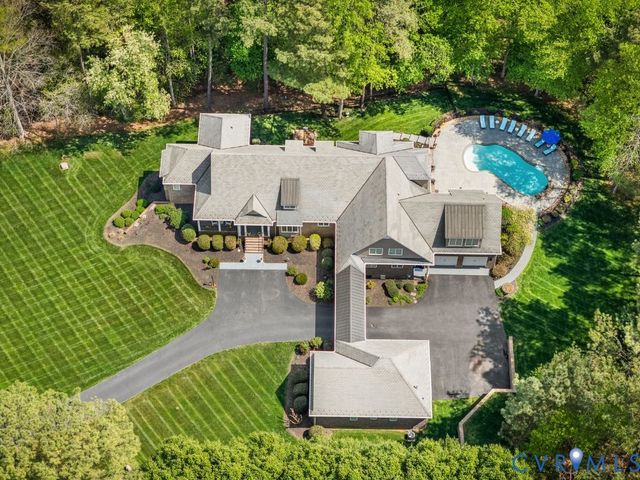 3088 Greywalls Dr, Powhatan, VA 23139