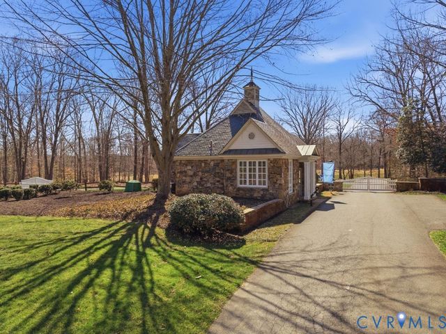 3088 Greywalls Dr, Powhatan, VA 23139