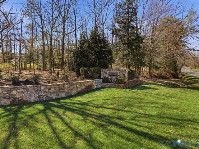 3088 Greywalls Dr, Powhatan, VA 23139