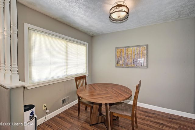 210 Ellis Ln, Taylorsville, KY 40071