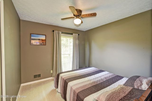 210 Ellis Ln, Taylorsville, KY 40071