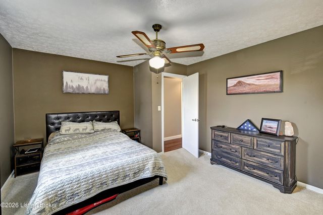 210 Ellis Ln, Taylorsville, KY 40071
