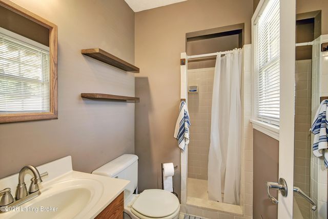 210 Ellis Ln, Taylorsville, KY 40071