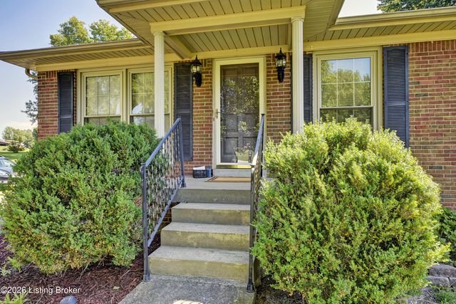 210 Ellis Ln, Taylorsville, KY 40071