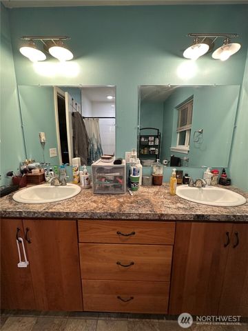 180 A Mossyrock Road W, Mossyrock, WA 98564