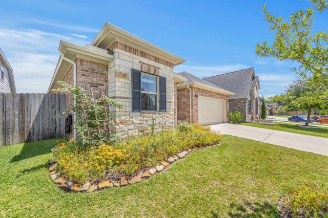 122 Hollow Terrace Court, Tomball, TX 77375