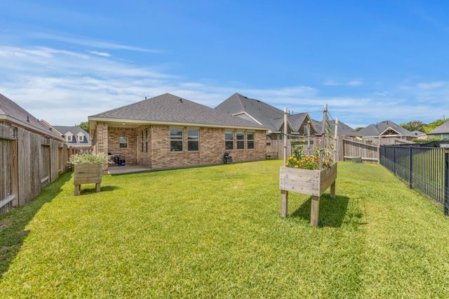 122 Hollow Terrace Court, Tomball, TX 77375