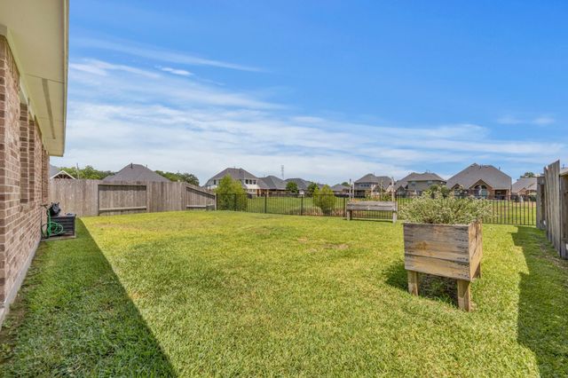 122 Hollow Terrace Court, Tomball, TX 77375