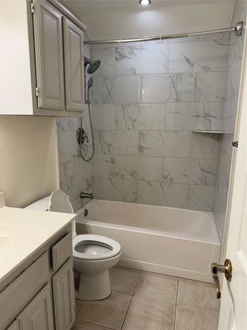 2057 Sailmaker Drive, Lewisville, TX 75067