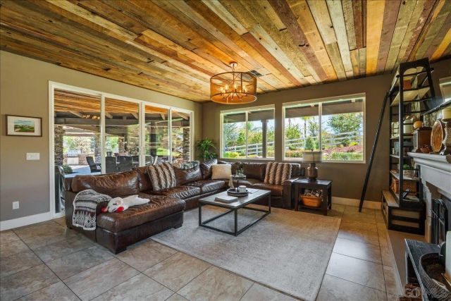 2736 Ortega Rd, Ramona, CA 92065