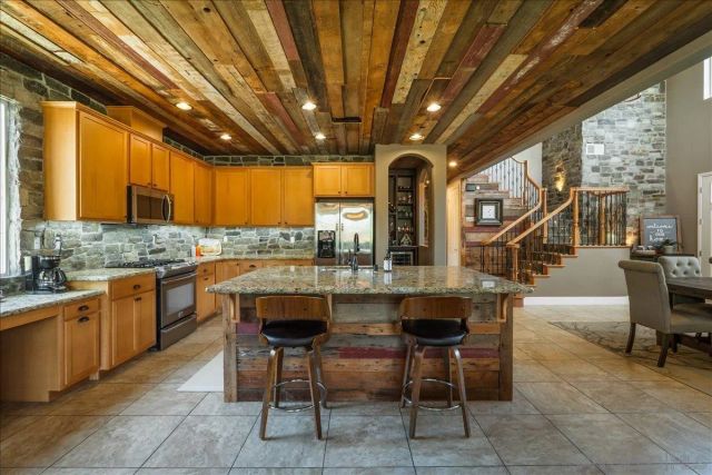 2736 Ortega Rd, Ramona, CA 92065