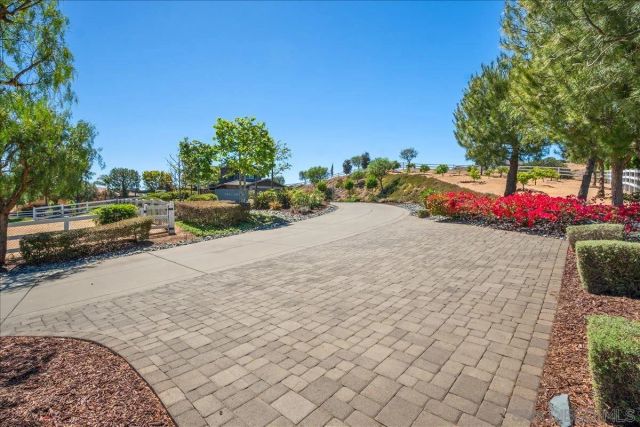 2736 Ortega Rd, Ramona, CA 92065