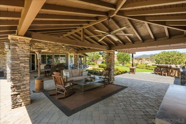 2736 Ortega Rd, Ramona, CA 92065