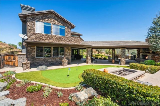 2736 Ortega Rd, Ramona, CA 92065